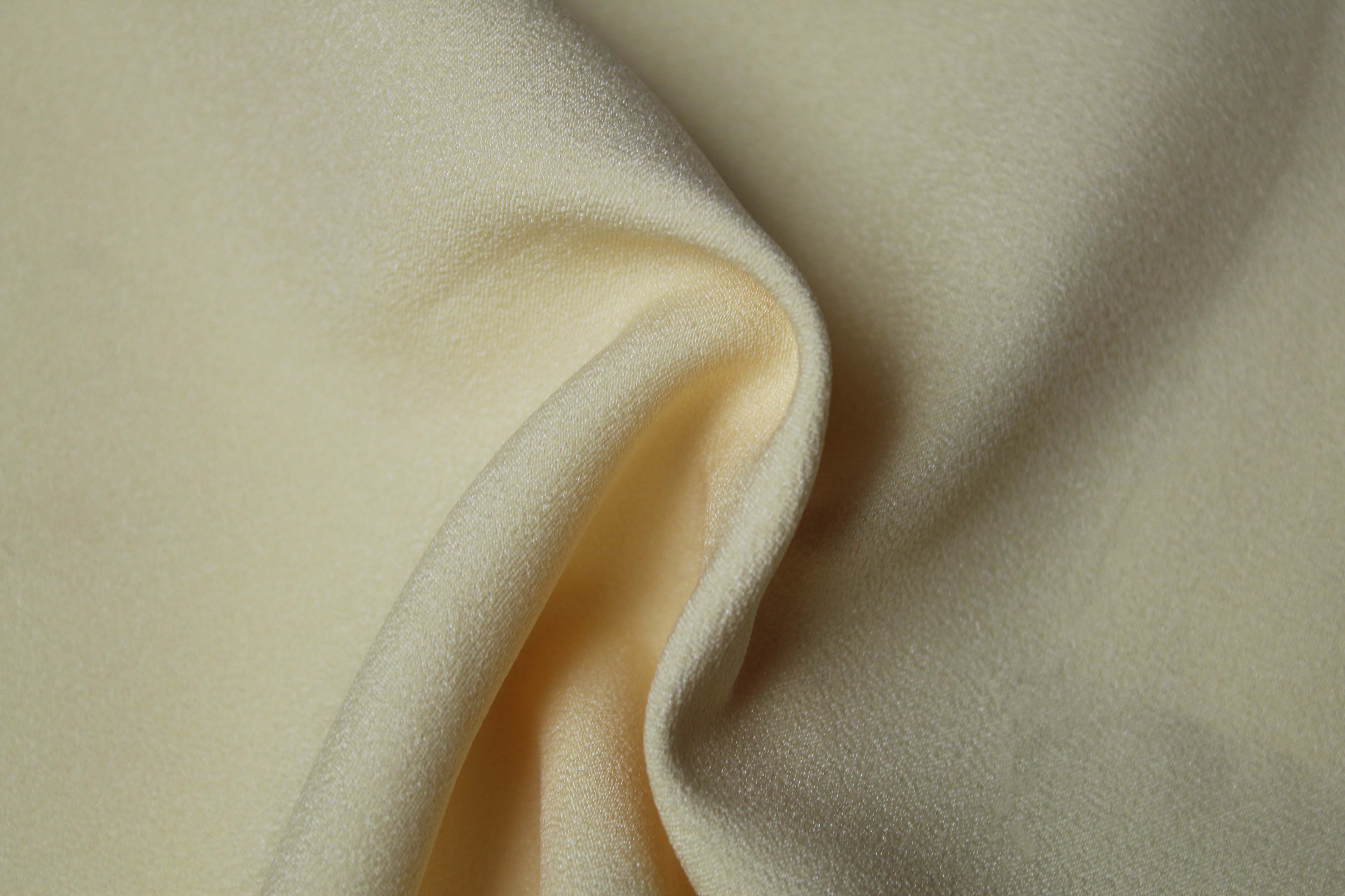 SATIN BACK CREPE - LEMON